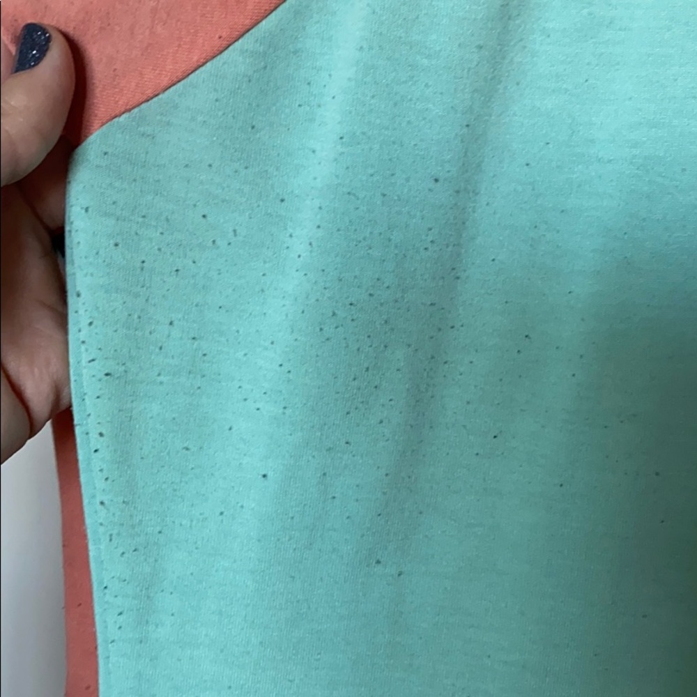 LulaRoe Randy Shirt - Picture 8 of 8